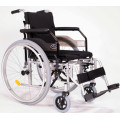 Manual Deluxe Wheelchair de China